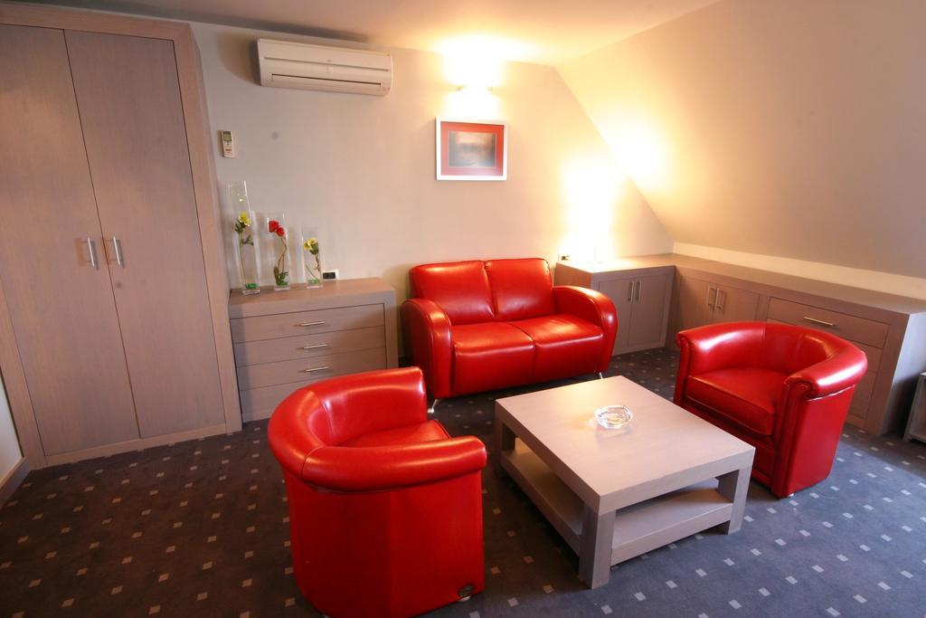 Garni Hotel Leopold I Novi Sad Exterior photo